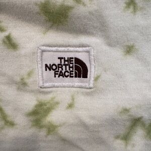 The North Face -Green Tie-Dye T-Shirt